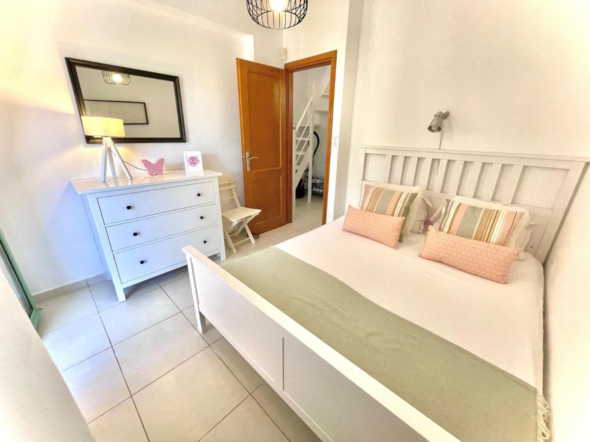 Gennadi Blue Sky Villas ภายนอก รูปภาพ