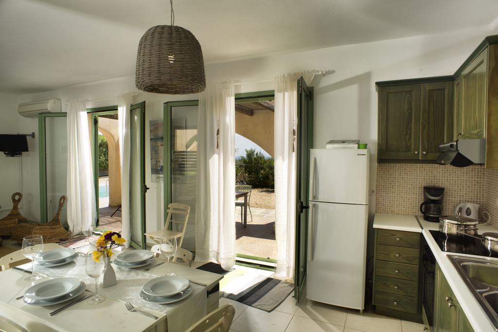 Gennadi Blue Sky Villas ภายนอก รูปภาพ