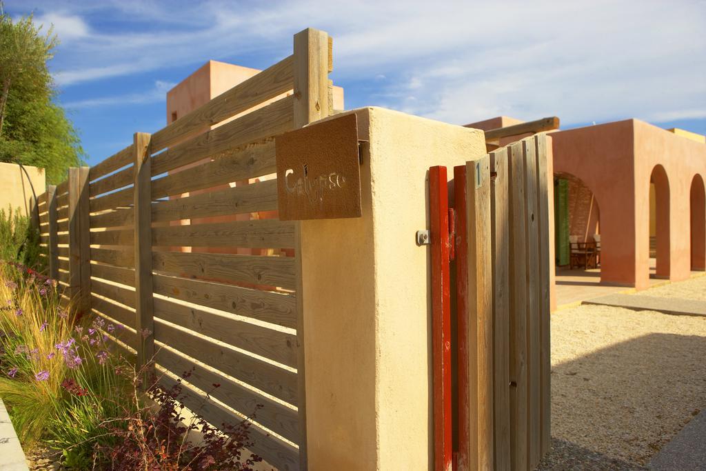 Gennadi Blue Sky Villas ภายนอก รูปภาพ