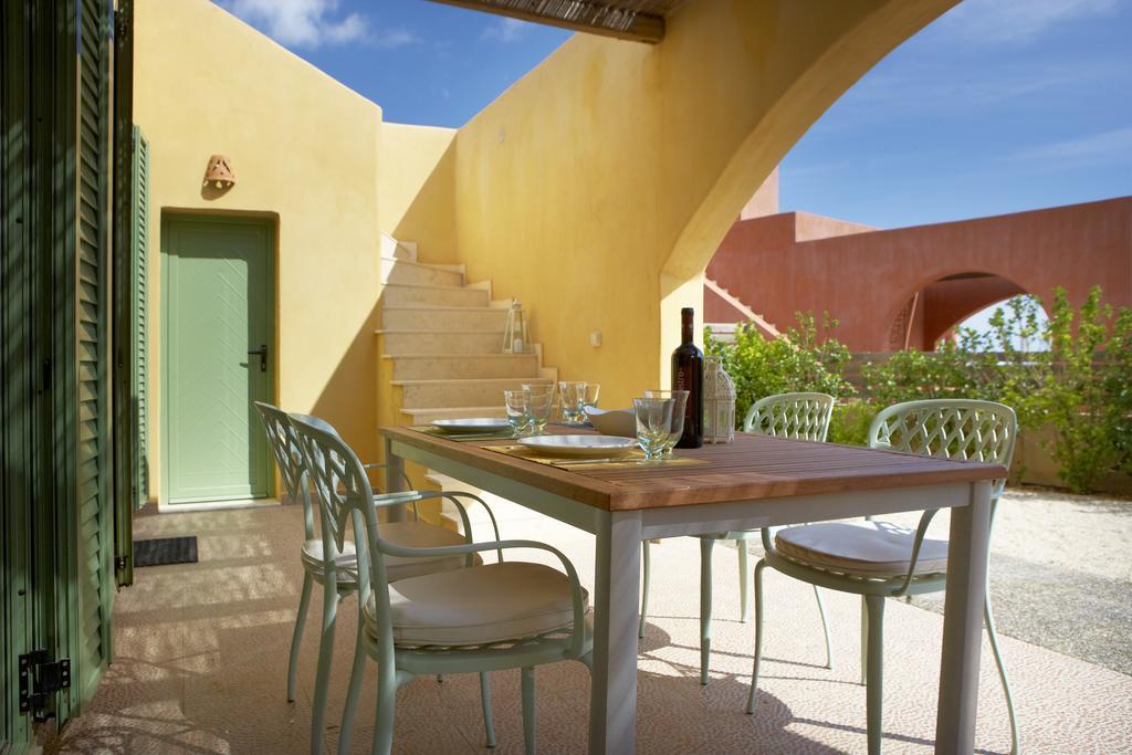 Gennadi Blue Sky Villas ภายนอก รูปภาพ