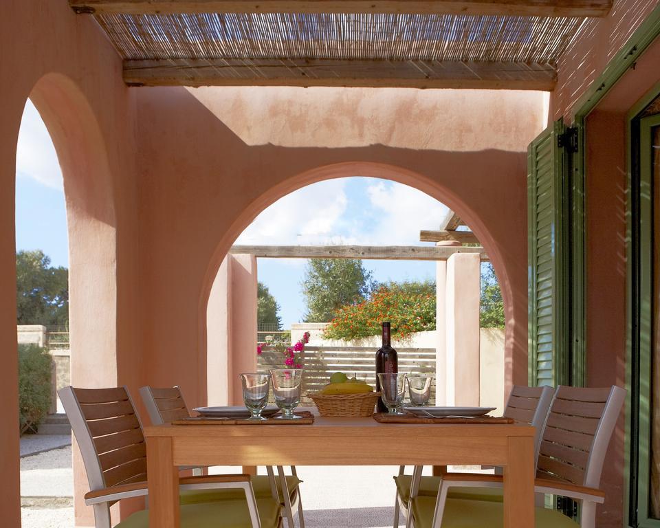 Gennadi Blue Sky Villas ภายนอก รูปภาพ