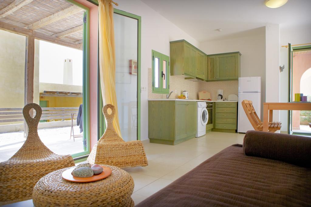 Gennadi Blue Sky Villas ภายนอก รูปภาพ