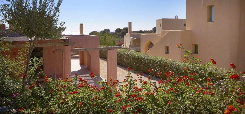 Gennadi Blue Sky Villas ภายนอก รูปภาพ